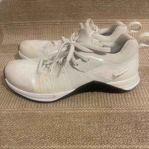 White Nike Metcon Women’s Shoes